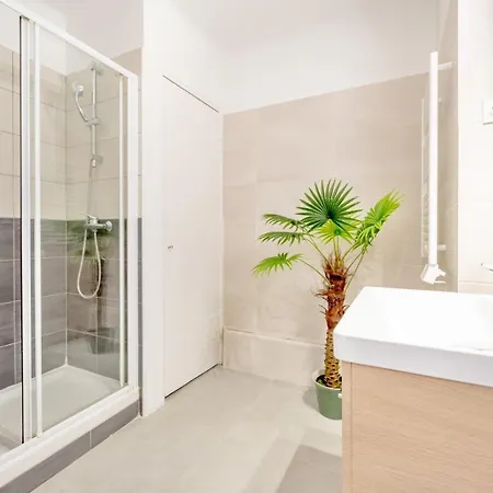 Singes De La Sagesse - Balcon & Clim Apartment